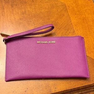 Michael Kors Magenta Wristlet
